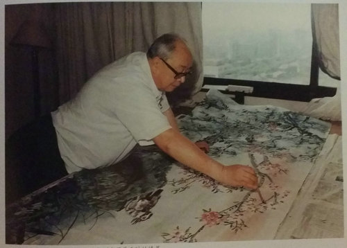 上世纪八十年代，唐云先生应邀为杭州大厦做画