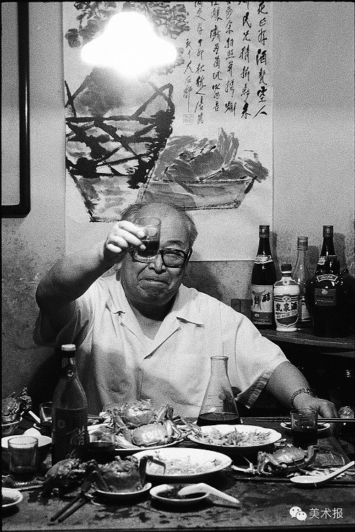 唐云先生饮酒创作