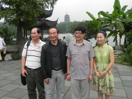 朱炳仁等.JPG